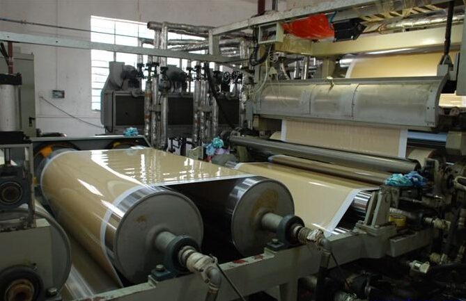 防水、防滑是PVC彈性地板最大優(yōu)勢(shì)